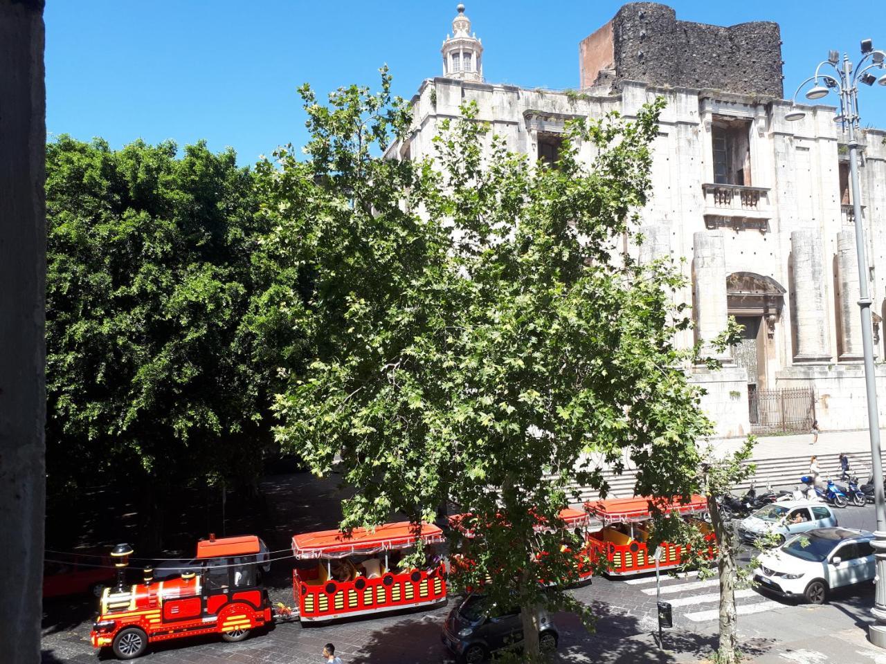 Benedettini - Exclusive Apartments & Monastery View Catania Ngoại thất bức ảnh