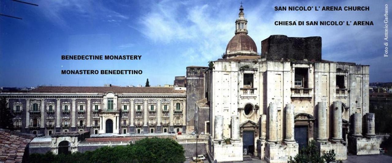 Benedettini - Exclusive Apartments & Monastery View Catania Ngoại thất bức ảnh